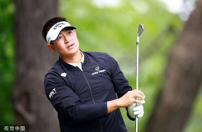 与我的继母Natsumi Kurosawa发生性关系