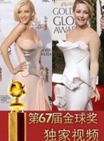 美女把尿口扒开给男生舔
