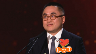 麻麻张开腿我挺进她的黑森林视频